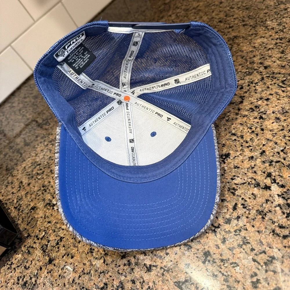 Tampa Bay Lightning NHL Fanatics Authentic‎ Pro Mesh Trucker Hat Cap Snapback